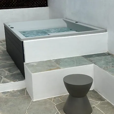 펜션 Nefeli With Outdoor Jacuzzi In Platys Gialos Sifnos