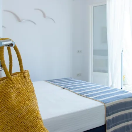 Σπίτι διακοπών Nefeli With Outdoor Jacuzzi In Platys Gialos Sifnos *