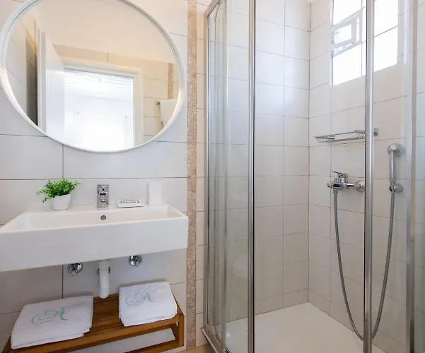 Ferienhaus Nefeli Guesthouse With Outdoor Jacuzzi In Platys Gialos Sifnos